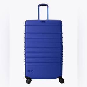 BEIS The Large Check-In Roller Luggage in Cobalt Blue "Sold out online"